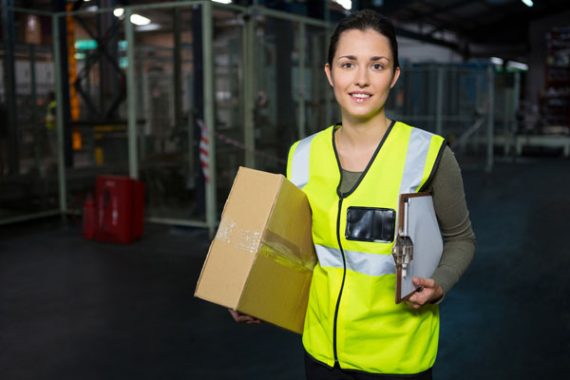 worker-warehouse Logistieke sector in Nederland
